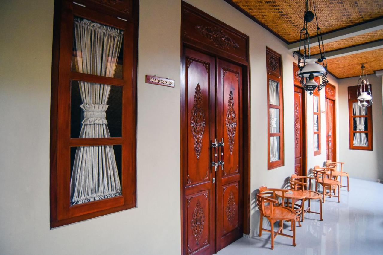 Ferienwohnung Ndalem Mataram Banyuwangi  Zimmer foto