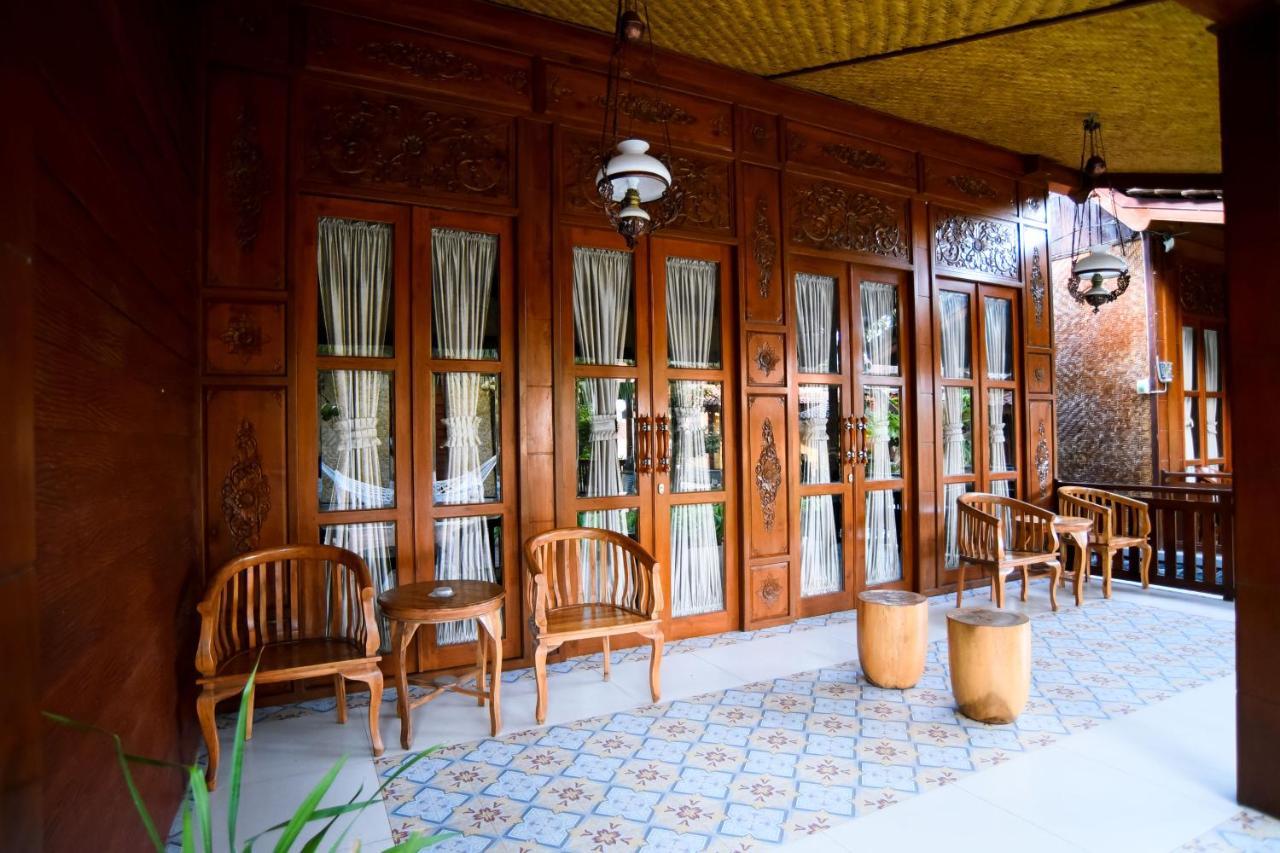 Ferienwohnung Ndalem Mataram Banyuwangi  Zimmer foto
