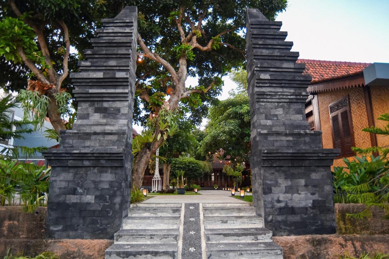 Ferienwohnung Ndalem Mataram Banyuwangi  Exterior foto